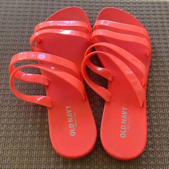 🔥Old Navy Sandals - Picture 3 of 8
